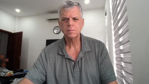 Snapshot of kent_ham chatting on March 9, 7:56 am kent_ham online show from March 9, 7:56 am