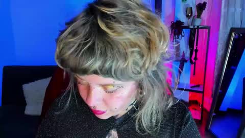 Kenzie online show from November 29, 7:00 am