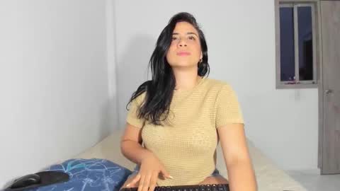 Snapshot of keranishakti chatting on October 22, 8:30 pm Kerani online show from October 22, 8:30 pm