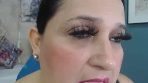 K E R L Y online show from February 18, 1:07 pm