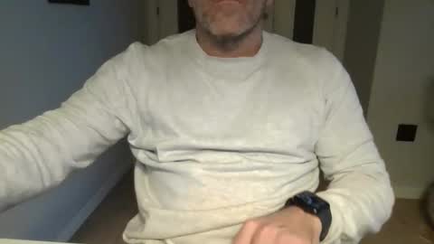 Snapshot of kermitgp3 chatting on December 14, 4:12 pm Anton online show from December 14, 4:12 pm