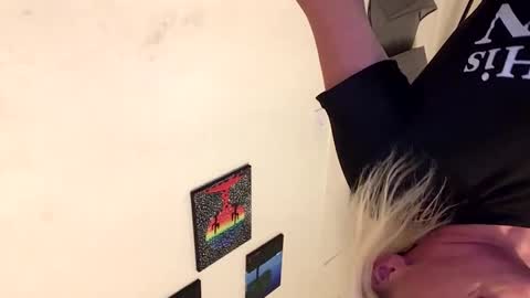 KeroseneAngel online show from October 7, 10:34 am