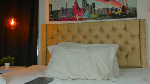 Kery Hillson online show from January 7, 12:20 pm