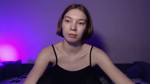 Snapshot of kesha_muah chatting on February 4, 3:18 pm kesha online show from February 4, 3:18 pm