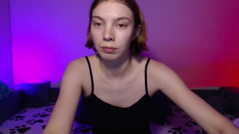 Snapshot of kesha_muah chatting on February 15, 6:37 pm kesha online show from February 15, 6:37 pm