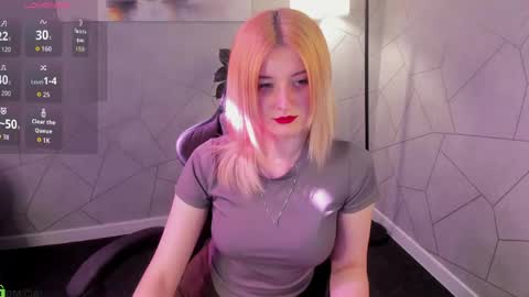 Snapshot of keta_haa chatting on May 28, 8:55 am Keta online show from May 28, 8:55 am