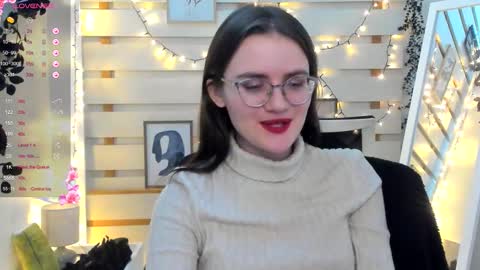 Snapshot of ketrin_pirsss chatting on December 3, 7:45 pm Ketrin online show from December 3, 7:45 pm