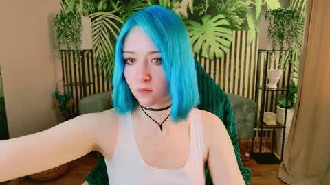 kettiejones online show from April 9, 8:42 am