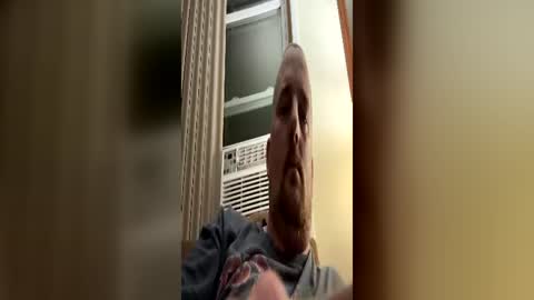 Snapshot of kevin370 chatting on June 28, 3:23 am Kevin370 online show from June 28, 3:23 am