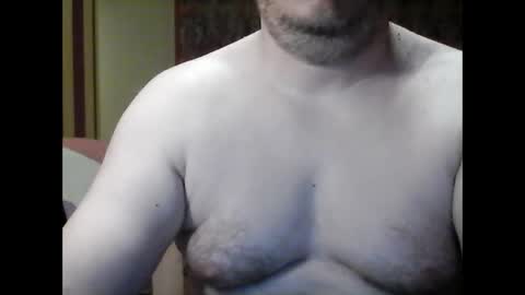 Snapshot of kevin803908 chatting on September 27, 1:54 am kevin803908 online show from September 27, 1:54 am