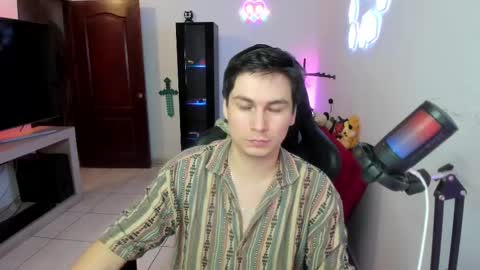 Kevin online show from March 9, 12:00 am