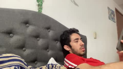 Snapshot of kevin9090604771 chatting on January 14, 9:20 pm kev online show from January 14, 9:20 pm