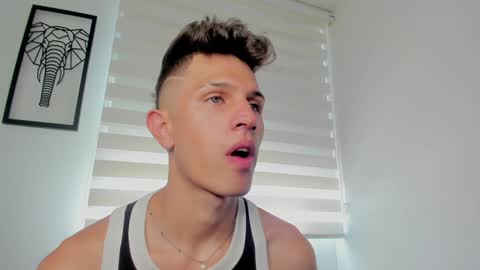 Kevin Ahs online show from December 5, 4:01 pm