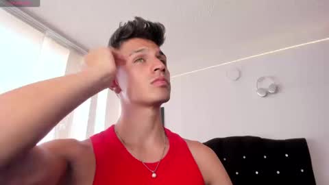 Kevin Ahs online show from October 2, 9:00 pm