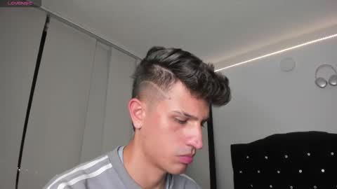 Kevin Ahs online show from October 16, 11:28 pm