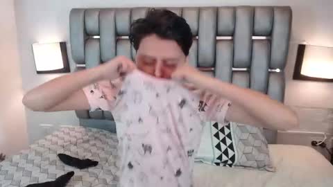 Kevin online show from March 15, 11:27 am