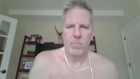 Snapshot of kevin_jerken chatting on January 8, 4:44 pm kevin_jerken online show from January 8, 4:44 pm