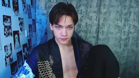 Kevin online show from November 17, 5:13 am