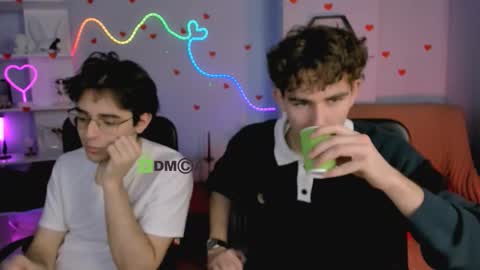 Snapshot of kevin_nix_ chatting on February 22, 10:14 am kevin_nix_ online show from February 22, 10:14 am