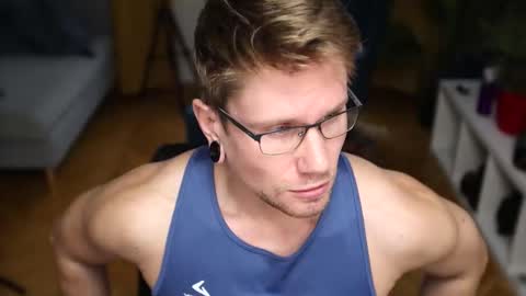 Kev online show from November 6, 9:43 am