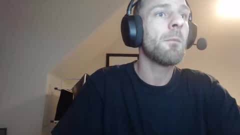 kevinckristensen online show from February 26, 5:12 pm