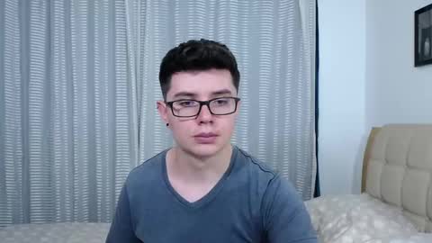 Kevin online show from November 2, 7:49 pm