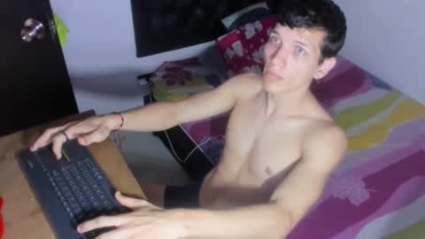 kevinkewma online show from November 18, 6:34 pm