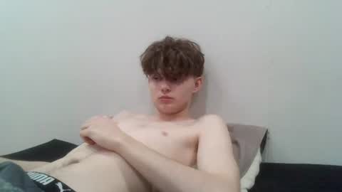 Snapshot of kevinmycroft chatting on January 15, 2:54 pm kevinmycroft online show from January 15, 2:54 pm