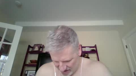Snapshot of kevkin_tries chatting on February 6, 8:34 pm kevkin_tries online show from February 6, 8:34 pm