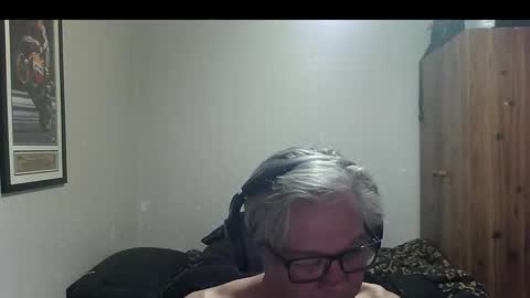 Snapshot of kevwestunder9696 chatting on October 17, 10:40 am kevwestunder9696 online show from October 17, 10:40 am