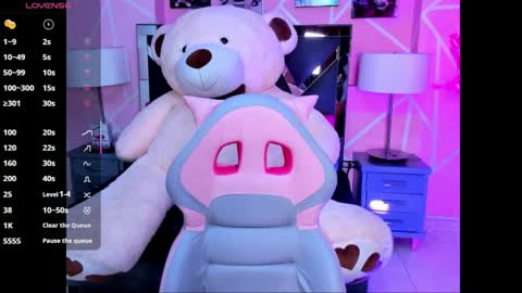 Keyla noa online show from December 15, 7:18 pm