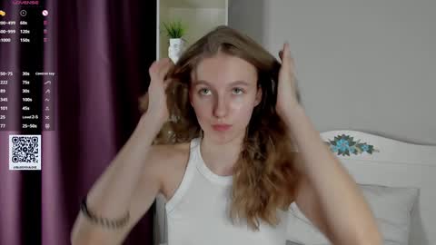 Snapshot of keylalong chatting on January 21, 11:24 am Hi Im Mary Glad to see you in my room PVT is open online show from January 21, 11:24 am