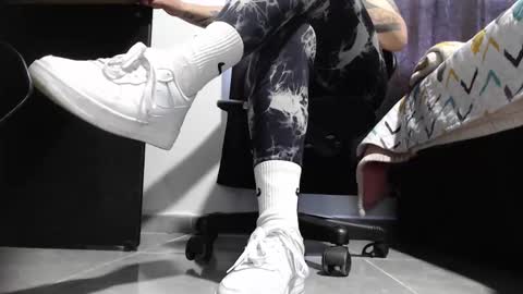 Snapshot of keylie_saenz28 chatting on February 25, 6:39 pm online show from February 25, 6:39 pm