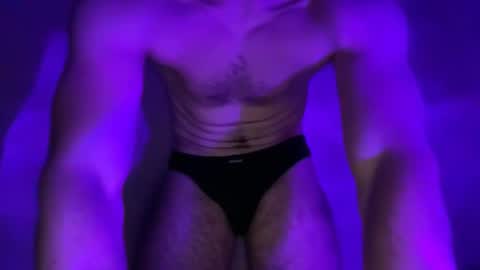 keylombo online show from February 5, 6:15 pm