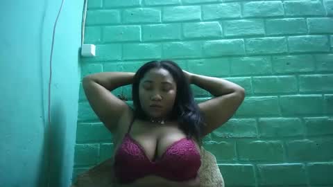 kezia0910 online show from April 25, 1:41 pm