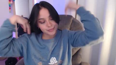 Snapshot of khal_girl chatting on May 19, 2:40 am Liss online show from May 19, 2:40 am