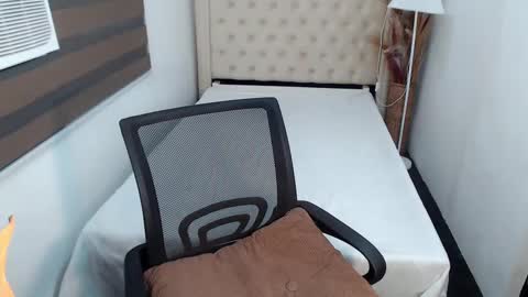 Snapshot of khalifa_foxxx chatting on January 14, 7:59 am khalifa foxxx online show from January 14, 7:59 am