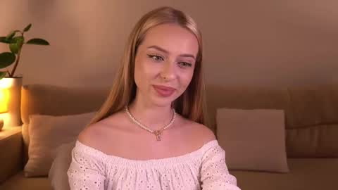 khalishy online show from April 19, 7:05 pm