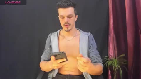 DonyBrown online show from February 2, 5:39 am