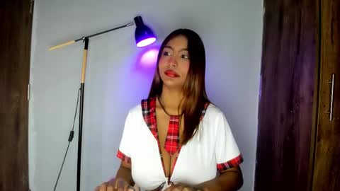 khate_smith online show from February 10, 3:49 pm