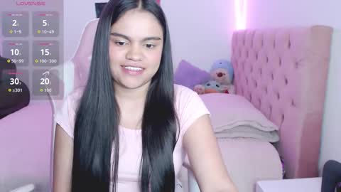 khaterin_26 online show from December 14, 4:29 am