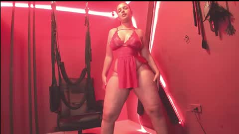 Kathe Hot online show from February 12, 10:15 pm