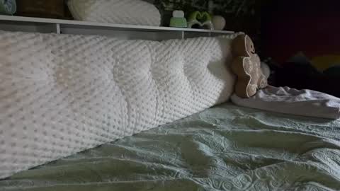 Snapshot of khayaparker chatting on March 10, 12:26 pm Khaya online show from March 10, 12:26 pm