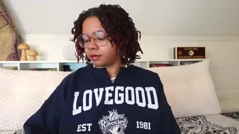 Khaya online show from February 1, 10:47 am