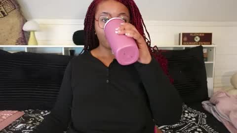 Khaya online show from March 20, 4:45 pm