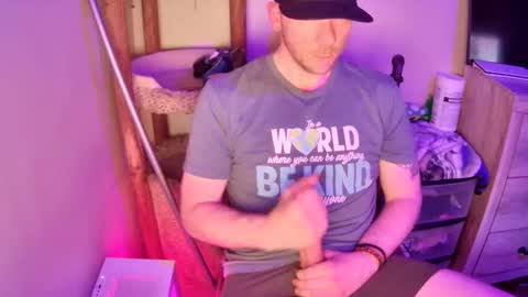 KevKev online show from April 18, 11:03 am