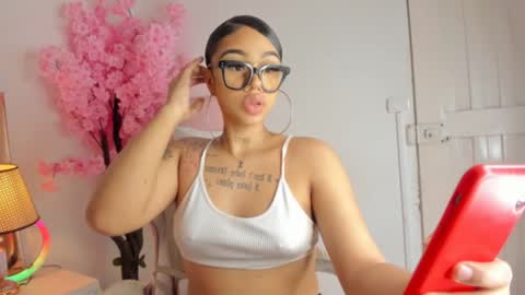 Khelany Isyy  online show from February 26, 12:49 am