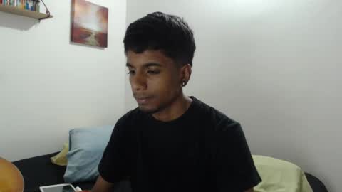 khevinlopezonig online show from December 24, 11:33 pm