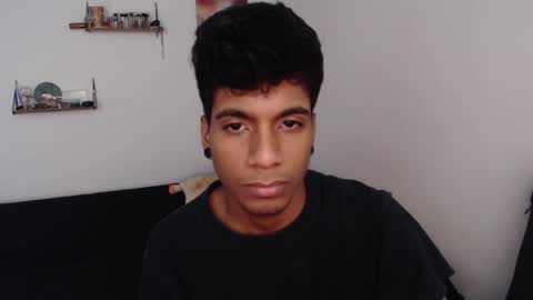 khevinlopezonig online show from February 12, 12:33 pm