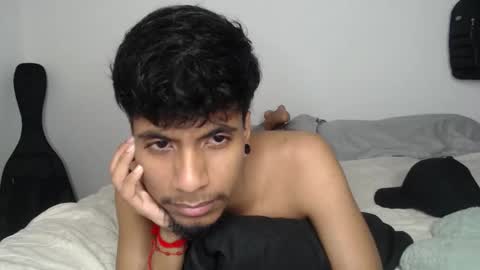 khevinlopezonig online show from September 27, 12:32 pm